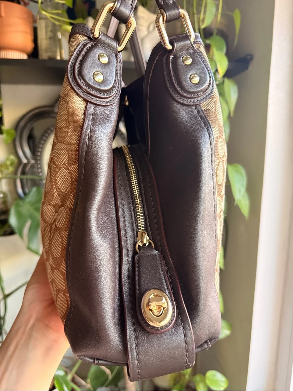 Coach shoulder bag